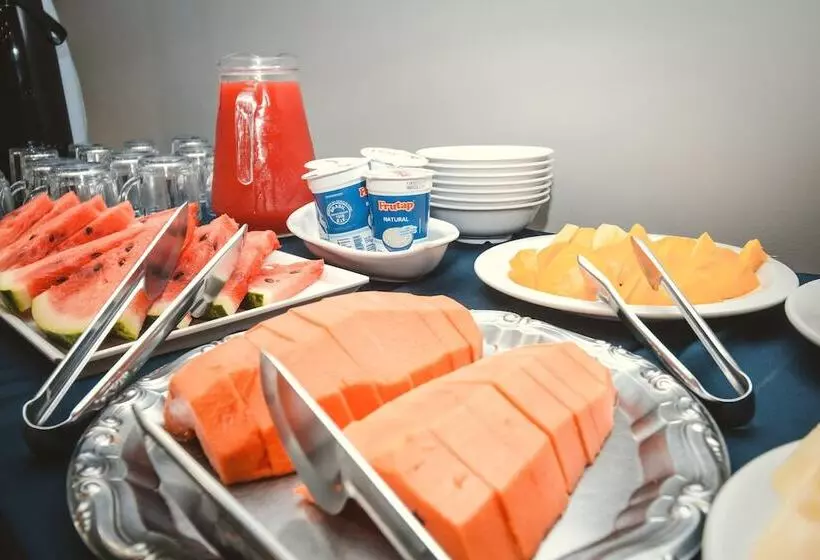 호텔 Plaza Inn Trevo Sorocaba