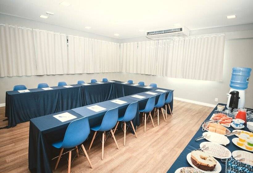 בית מלון כפרי Plaza Inn Trevo Sorocaba