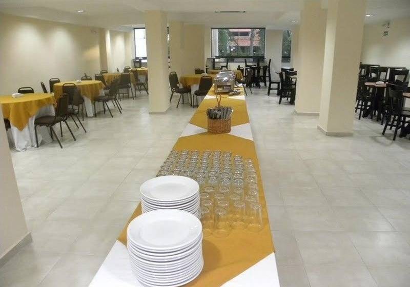 בית מלון כפרי Plaza Inn Trevo Sorocaba