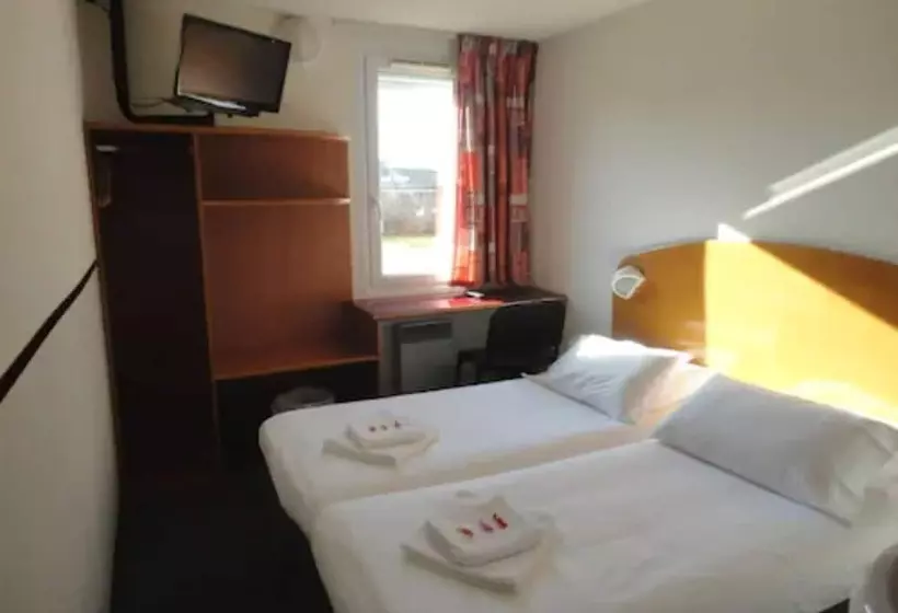 هتل Quick Palace Epinal