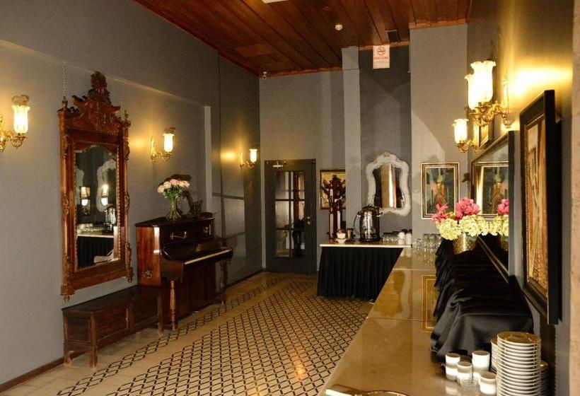 בית מלון כפרי The Liwan Boutique