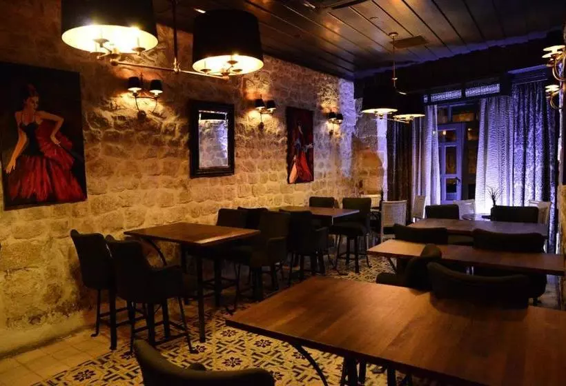 בית מלון כפרי The Liwan Boutique