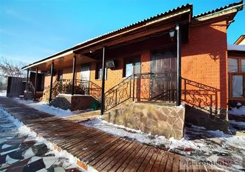 هتل Tri Peskarya