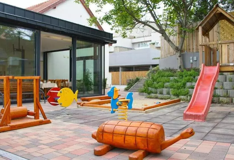 Zenit Wellness Hotel Balaton