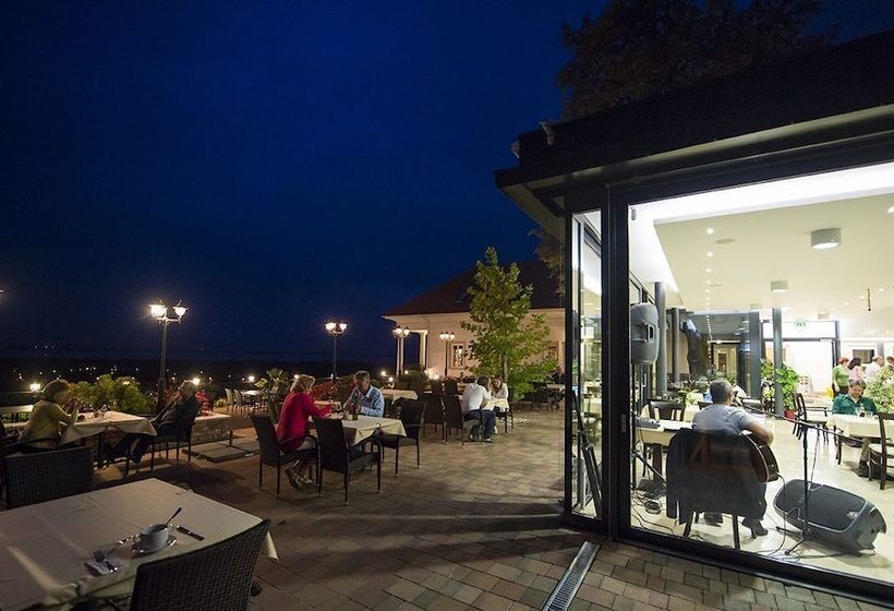 Zenit Wellness Hotel Balaton