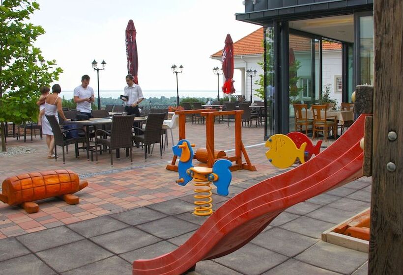 Zenit Wellness Hotel Balaton