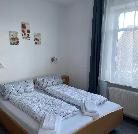 هتل Landgasthof Zum Seehof