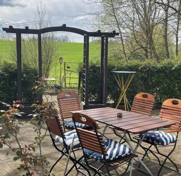هتل Landgasthof Zum Seehof