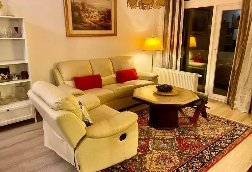 Kurhaus Apartment King Size Bett 180x200