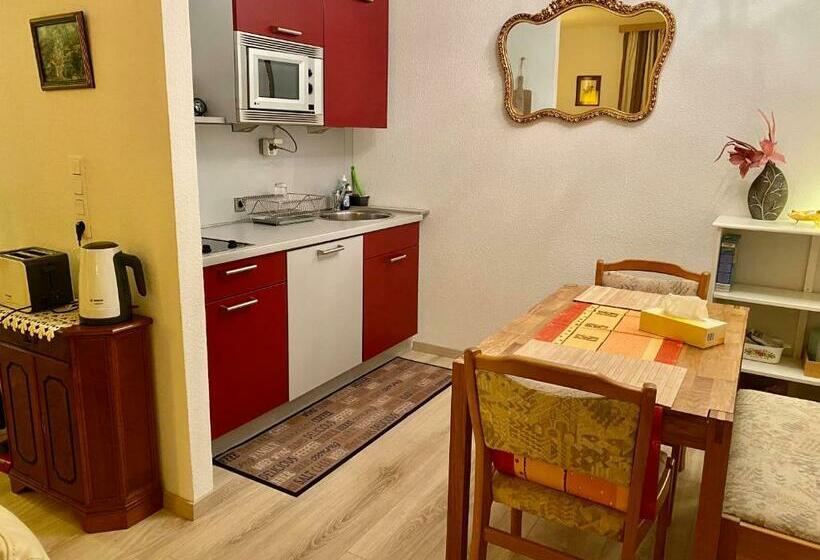 Kurhaus Apartment King Size Bett 180x200