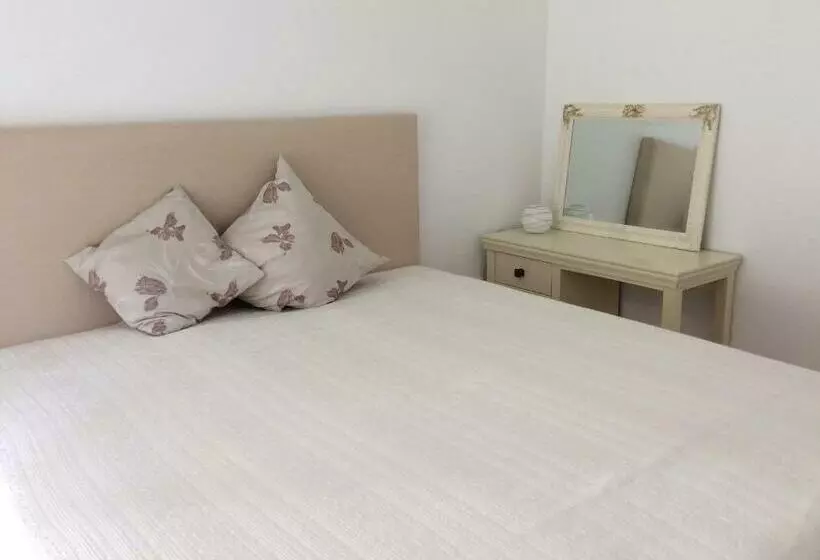 Kurhaus Apartment King Size Bett 180x200