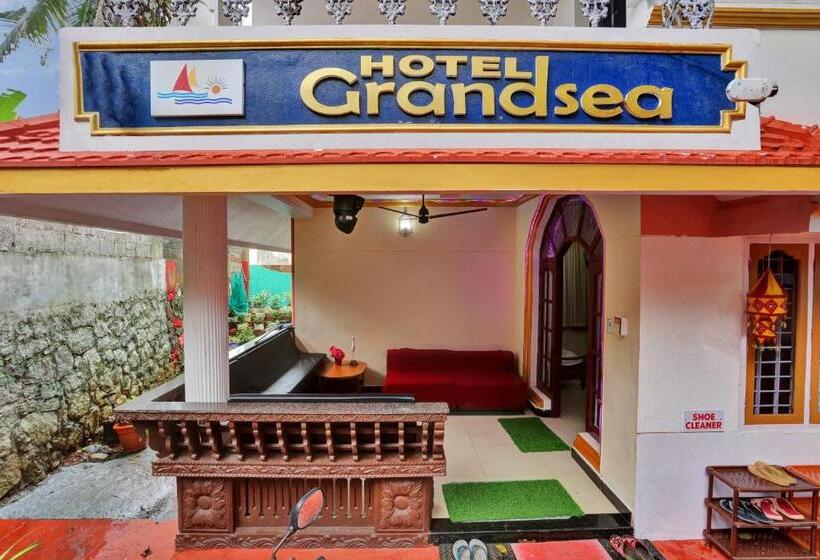 בית מלון כפרי Vaccinated Staff - Oyo 64226 Grand Sea