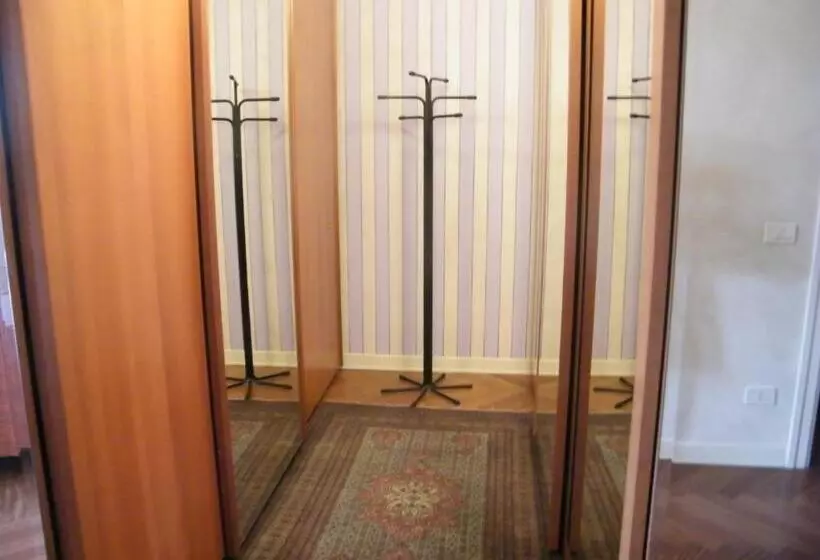 Aamiaismajoitus (B&B) Villa Franca Casa Vacanze