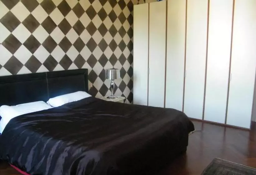 Aamiaismajoitus (B&B) Villa Franca Casa Vacanze