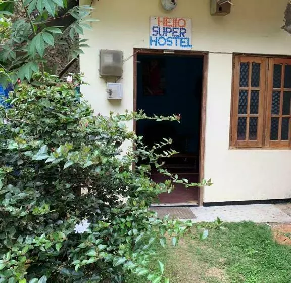 Hello Super Hostel