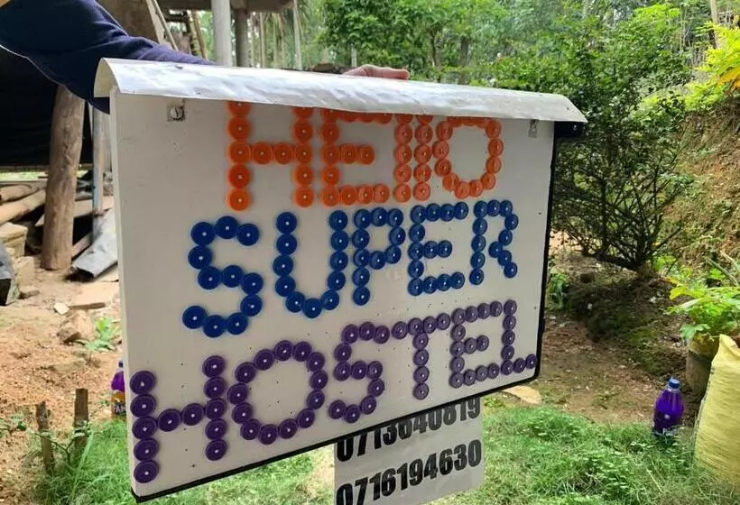 Hello Super Hostel