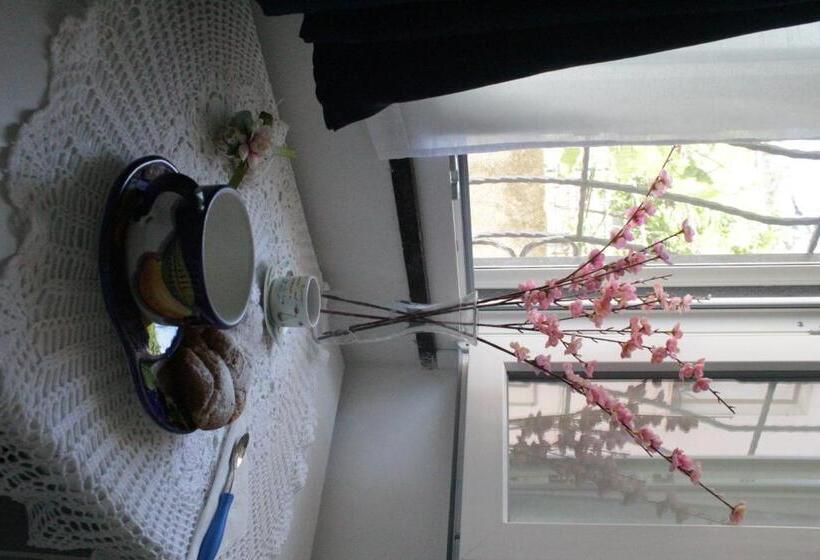 Пансион Il Borgo Di Iaconti