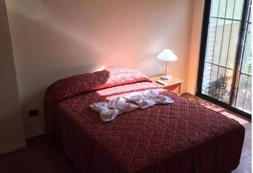 Global Airport Bed And Breakfast