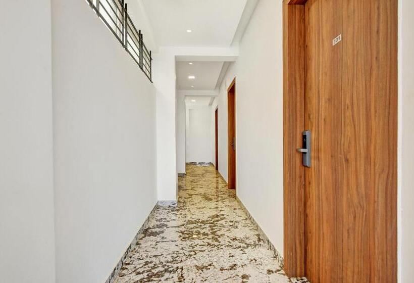 Itsy Hotels Shrey S Inn Mallandur Road