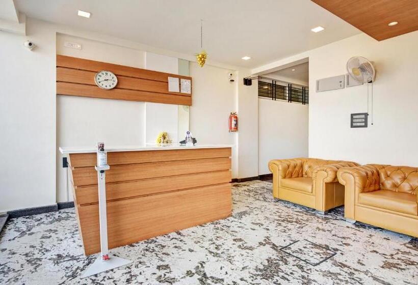 Itsy Hotels Shrey S Inn Mallandur Road