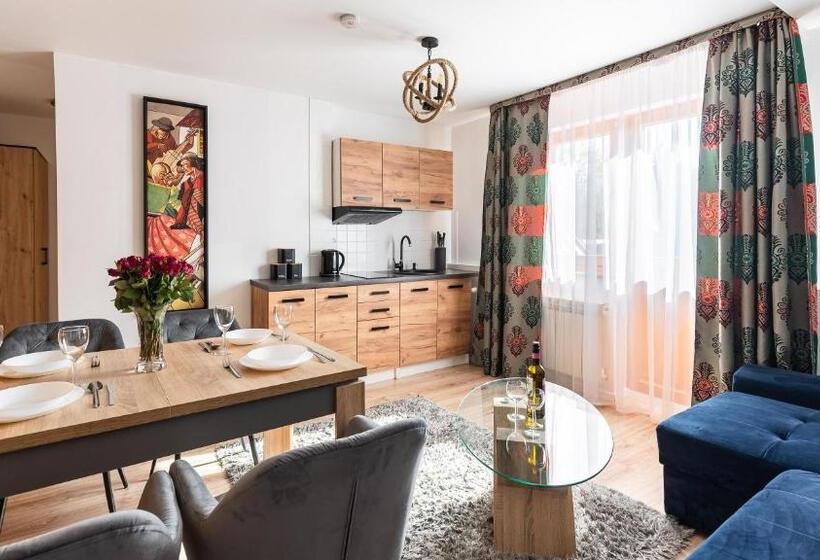 Aparthotel Delta Zakopane - Delta Garden