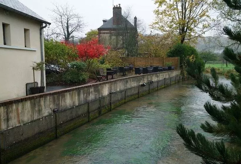 Отель Auberge De La Durdent