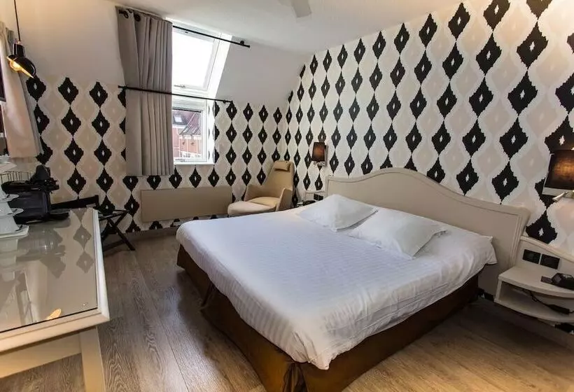 Cit Hotel   Hotel Le Cèdre