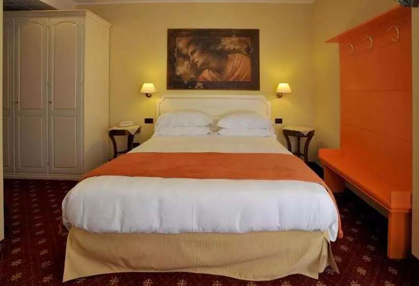 בית מלון כפרי Ferrari