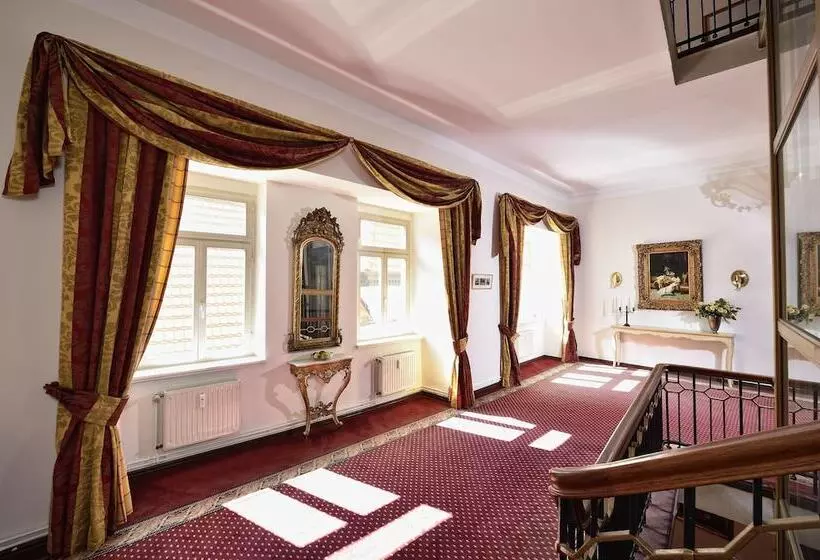 Отель Graf Von Mansfeld