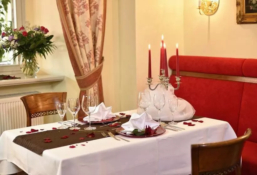 Отель Graf Von Mansfeld