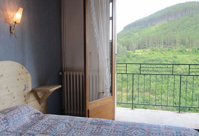 فندق Hôtel Des Rochers