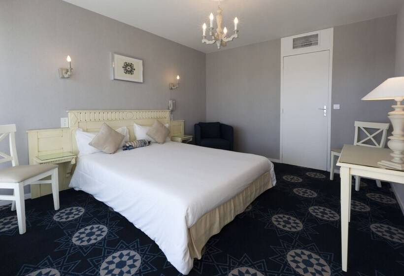 Отель Hôtel Du Parc