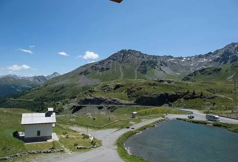 ホテル Interalpen