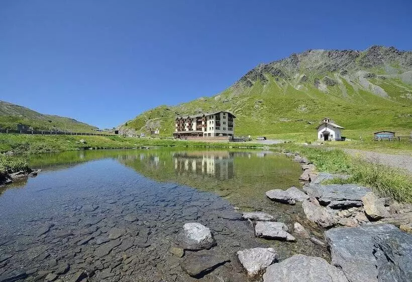 ホテル Interalpen