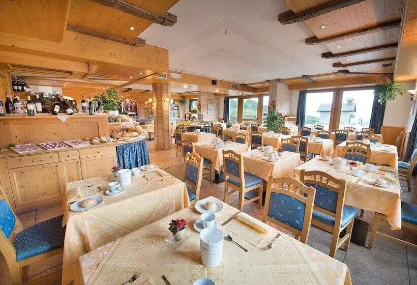 ホテル Interalpen