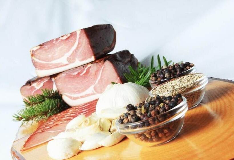 Hotel Klozbücher   Das Land