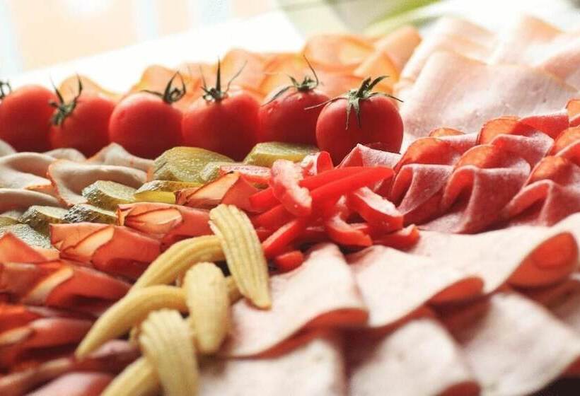 Hotel Klozbücher   Das Land