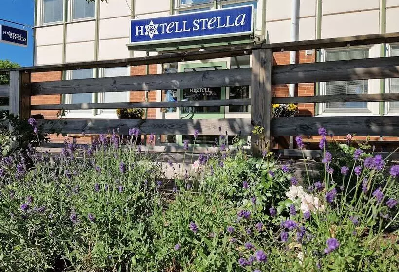 Hotel Charlotte / Stella