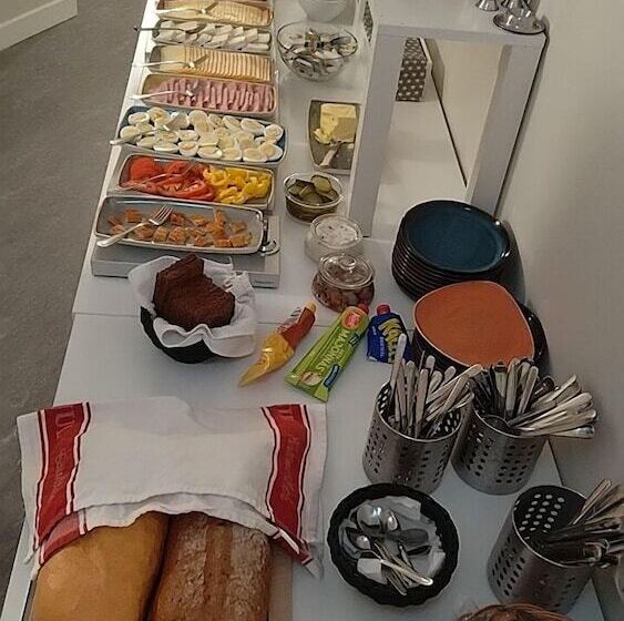 فندق Charlotte / Stella