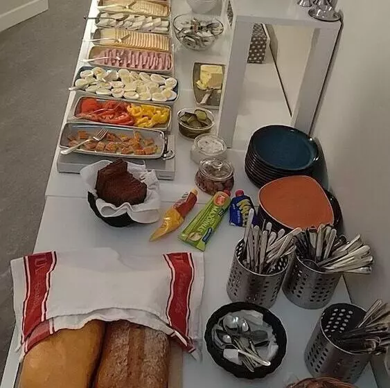 Hotel Charlotte / Stella