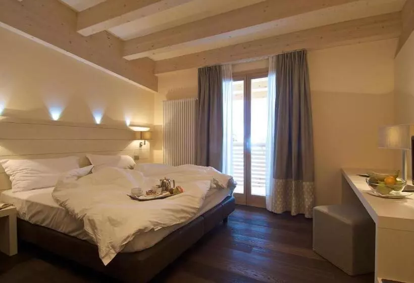 Le Blanc Hotel & Spa