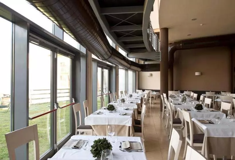 Le Blanc Hotel & Spa