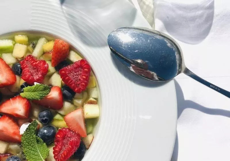 هتل Le Jules Verne