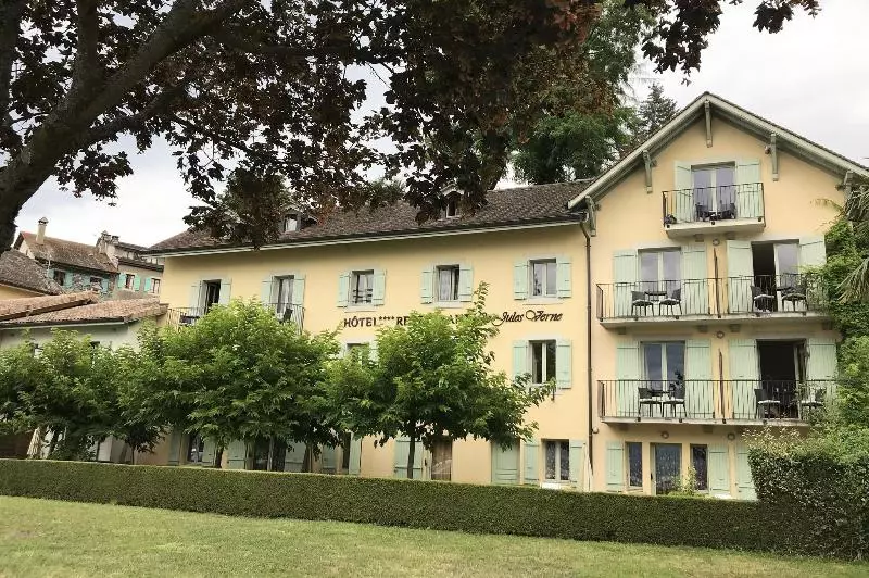 هتل Le Jules Verne