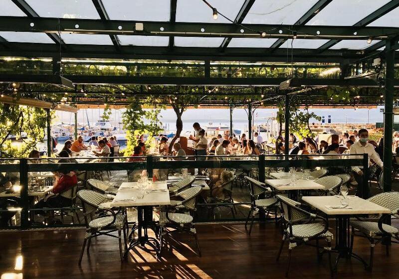 هتل Le Jules Verne