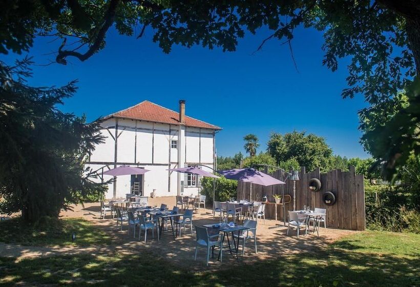 בית מלון כפרי Lodge La Petite Couronne