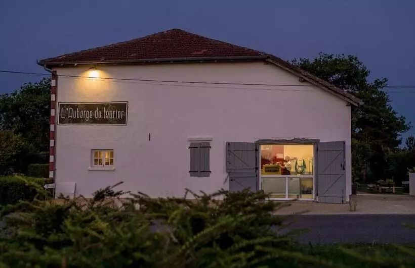 فندق Lodge La Petite Couronne