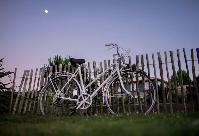 فندق Lodge La Petite Couronne