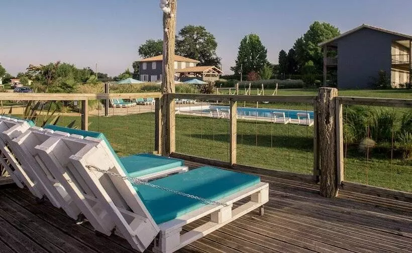 فندق Lodge La Petite Couronne