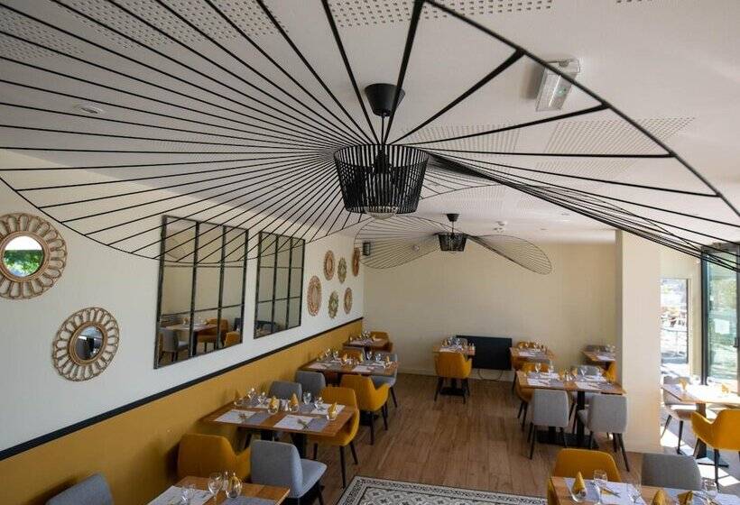 בית מלון כפרי Logis Hôtels Le Bellaroc Hôtel 2 étoiles Et Restaurant